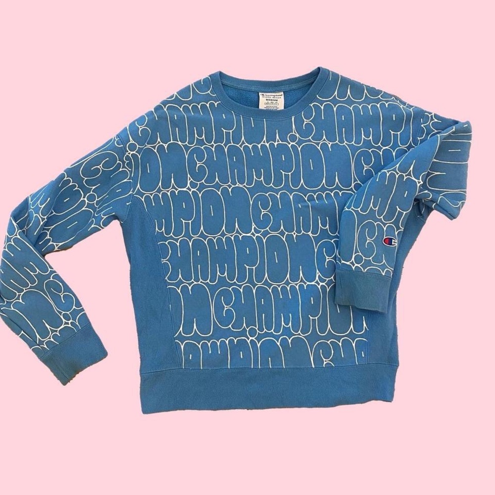 Champion graphic sweater.